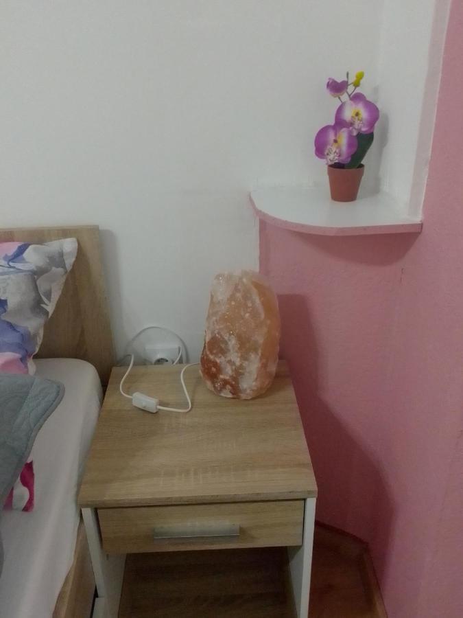 Studio Apartman Safaric Свети-Мартин-на-Мору Экстерьер фото